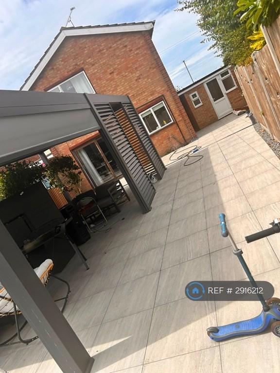 3 bedroom house in Sidmouth Road, Chelmsford, CM1 (3 bed) (#2916212)