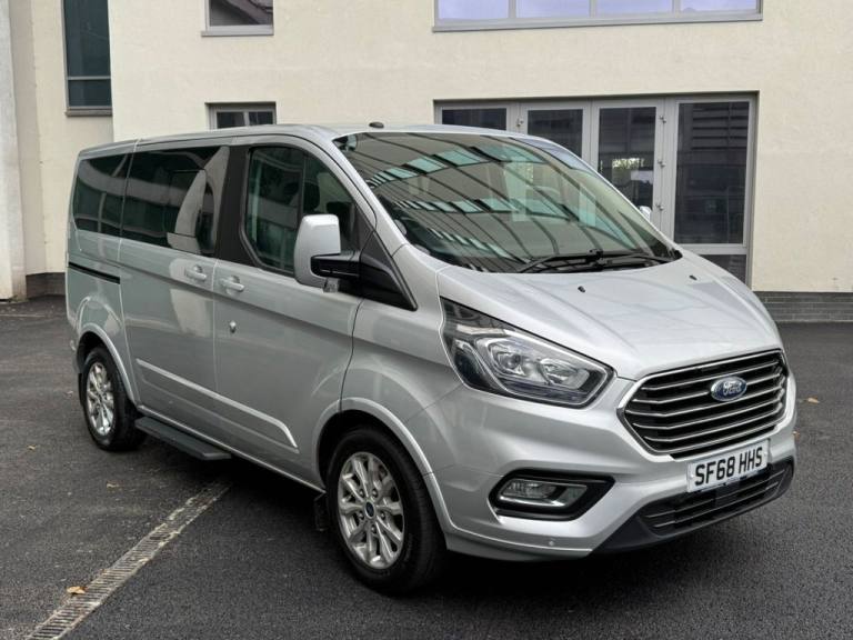 2018 Ford Tourneo Custom 2.0 EcoBlue 130ps Low Roof 8 Seater Titanium MPV DIESEL Manual