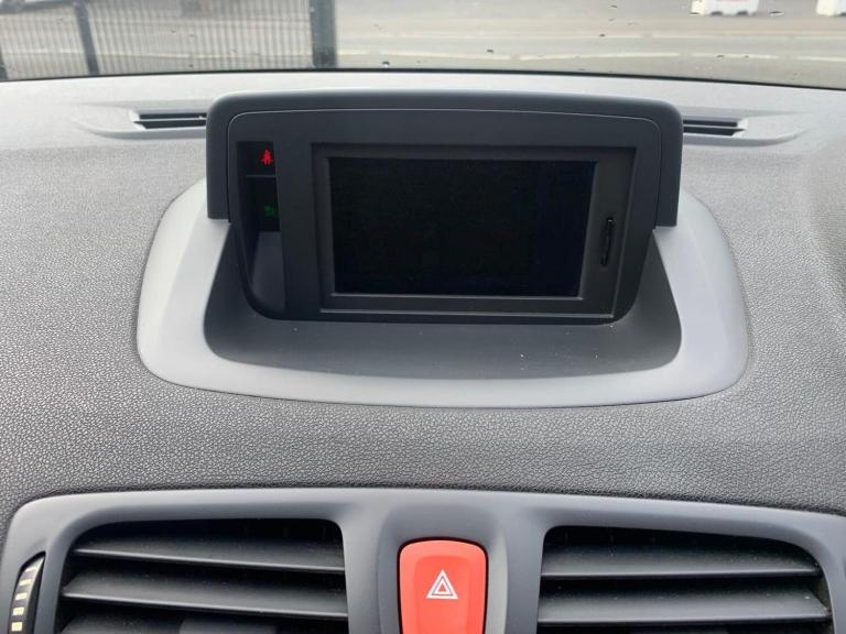 2010 Renault Megane 1.6 16V 110 Dynamique TomTom 3dr COUPE PETROL Manual