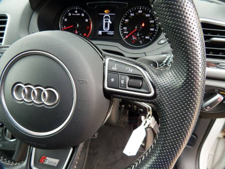 2018 18 AUDI Q3 1.4 TFSI COD S LINE EDITION SUV 5DR PETROL S TRONIC EURO 6 (S/S)