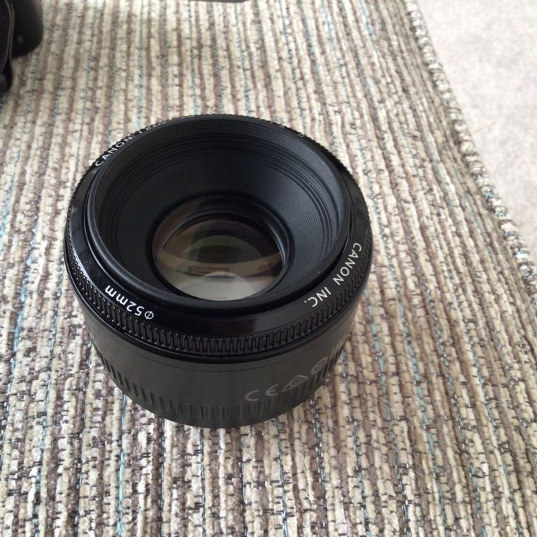 image for Canon EF 50 MM . 1.8 lens 