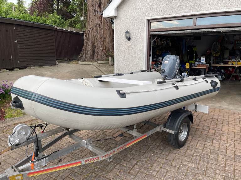 3.10m Ridgid hull Inflatable fitted with 4hp Yamaha 4 stroke engine (Can be sold without engine)
