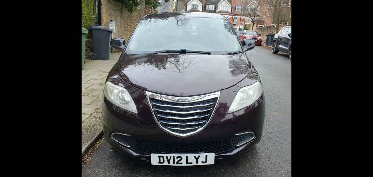 CHRYSLER YPSILON 0.9 TWIN AIR 2012 £1600!!! OPEN TO OFFERS