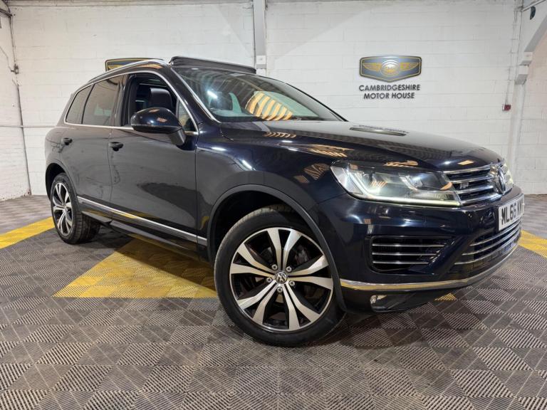 2016 Volkswagen Touareg 3.0 TDI V6 BlueMotion Tech R-Line Tiptronic 4WD Euro 6 (s/s) 5dr ESTATE D...