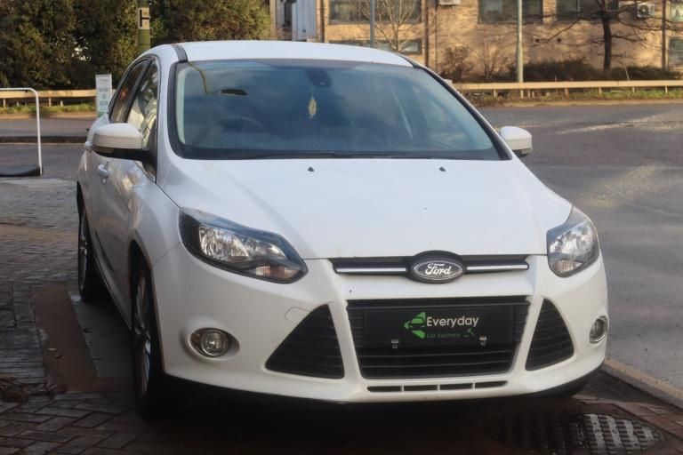 2014 Ford Focus 1.0 EcoBoost Zetec 5dr **Spare Or Repair** HATCHBACK Petrol Manual