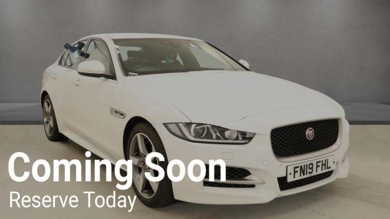 2019 Jaguar XE 2.0i GPF R-Sport Saloon 4dr Petrol Auto Euro 6 (s/s) (200 ps) SALOON Petrol Automatic