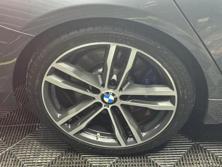 2017 BMW 3 Series 330e M Sport Shadow Edition 4dr Step Auto SALOON PETROL/ELECTRIC Automatic