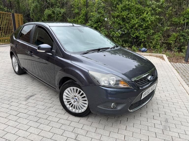 FORD FOCUS TITANIUM 1.6 PETROL ULEZ 