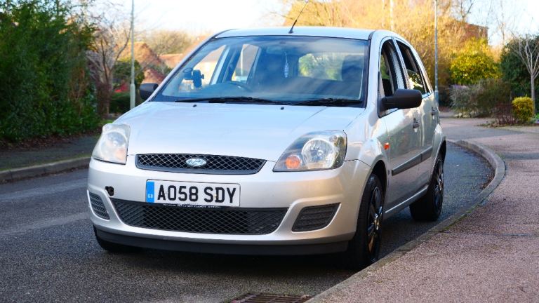 Ford fiesta 1.2 5 door Petrol car 