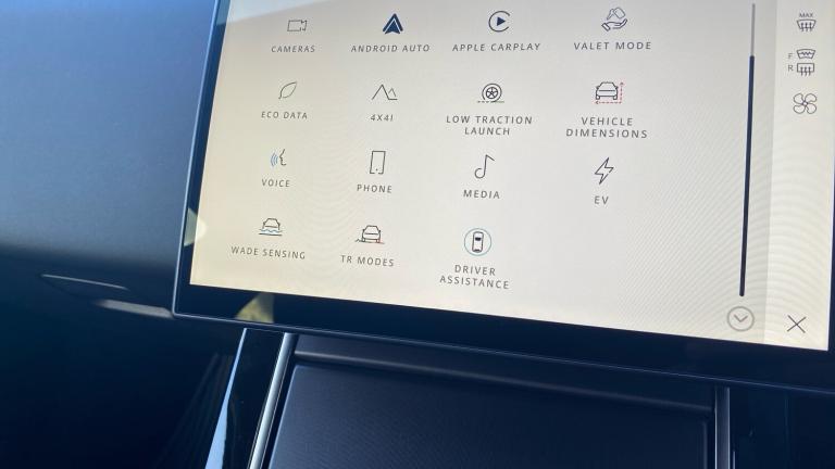 2025 Land Rover Range Rover Evoque 1.5 P270e Dynamic SE 5dr Auto ESTATE PETROL/ELECTRIC Automatic