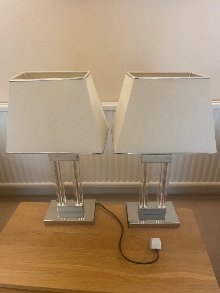 Pair of side lamps 