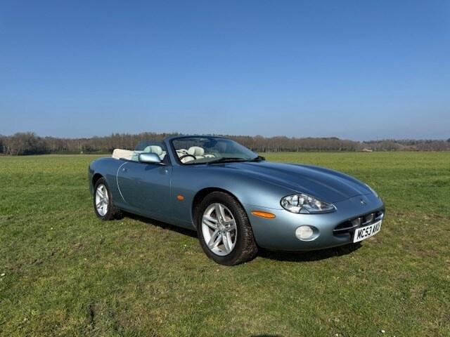 2003 Jaguar XK8 4.2 2dr Auto CONVERTIBLE Petrol Automatic