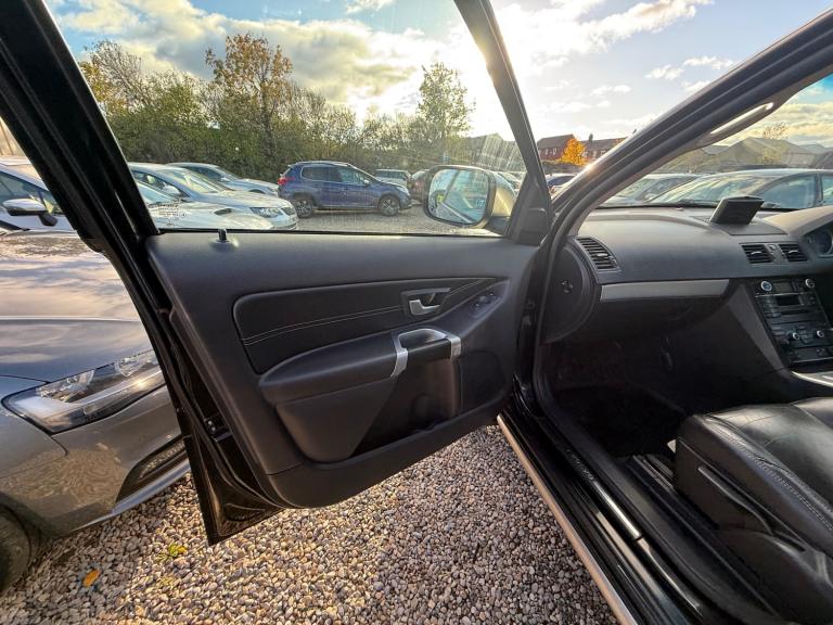 SERVICE HISTORY,2KEYS,MOT,FINANCE AVAILABLE,PX WELCOME,WARRANTY AVAILABLE NATION