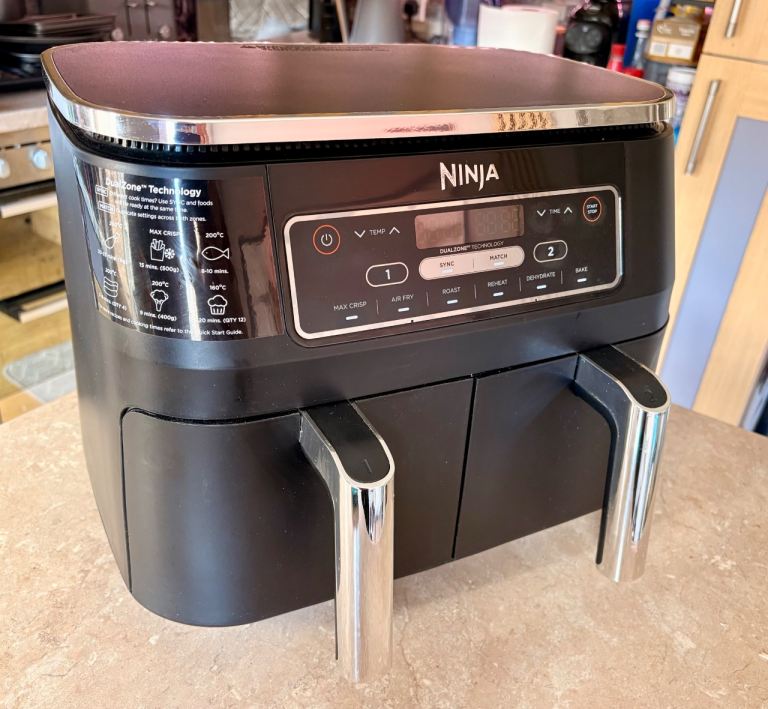 Ninja Foodi Dual Zone Air Fryer 7.6L