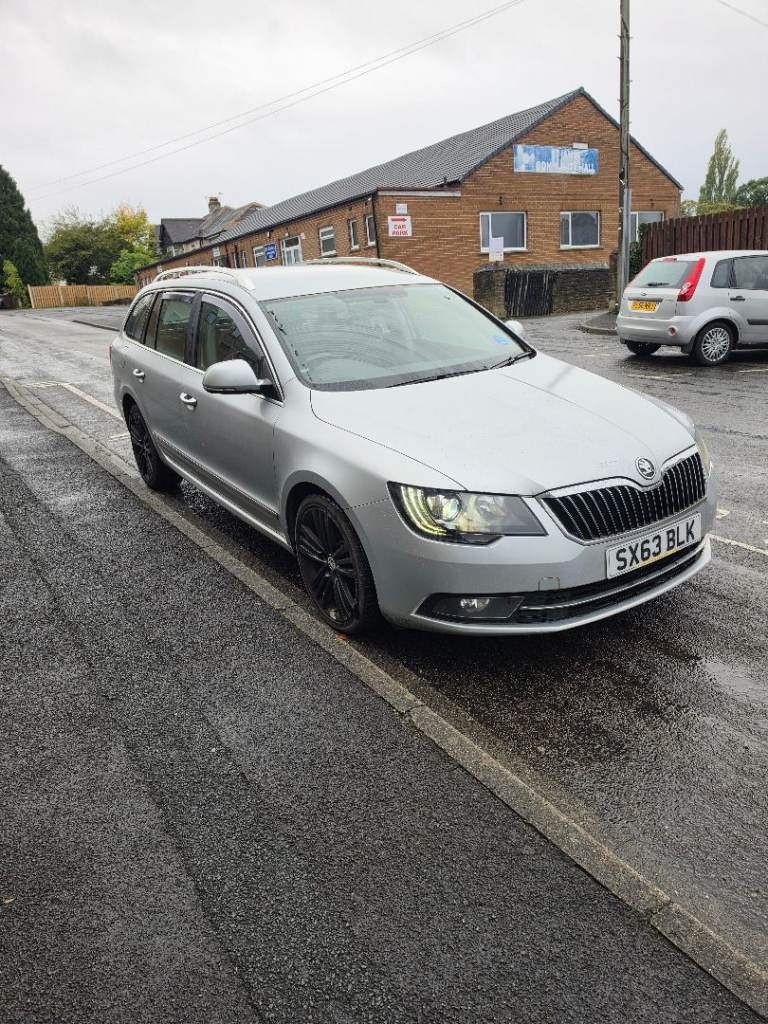 Skoda, SUPERB, Estate, 2014, Semi-Auto, 1968 (cc), 5 doors