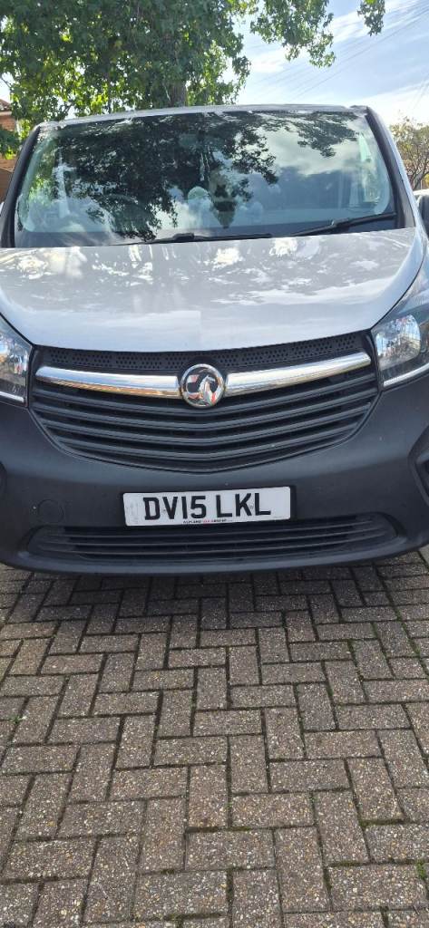 Vauxhall, VIVARO, MPV, 2015, Manual, 1598 (cc), 5 doors