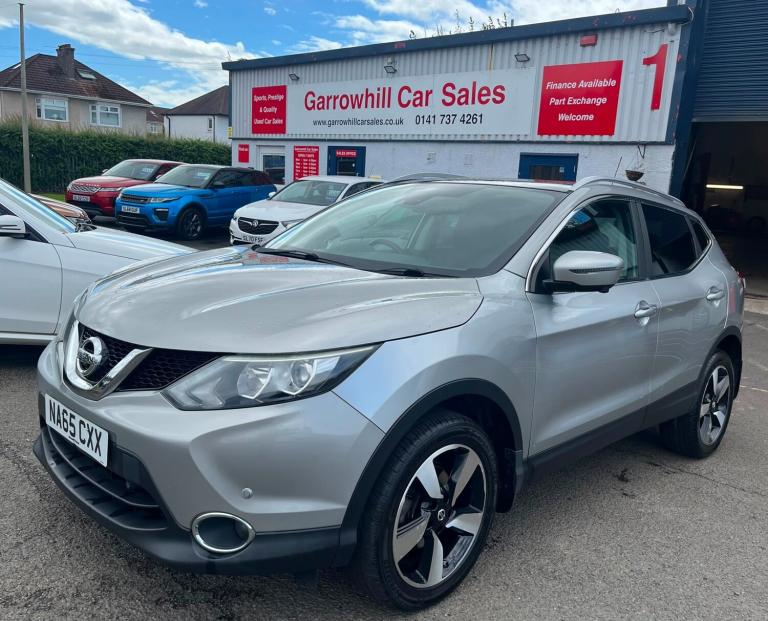 2015 Nissan Qashqai 1.5 dCi N-Tec+ 5dr HATCHBACK Diesel Manual