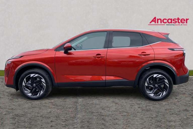 2025 Nissan Qashqai 1.3 DiG-T MH 158 N-Connecta [Glass Rf] 5dr Xtronic Automatic Hatchback Petrol...