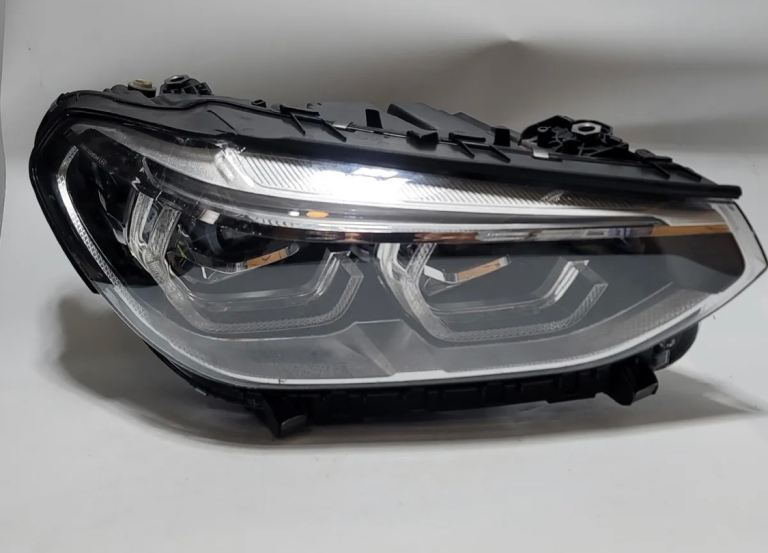 Headlight BMW x3 G01 Adaptive LED Right