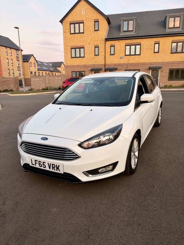 Ford Focus EcoBoost 1.0 Titanium 