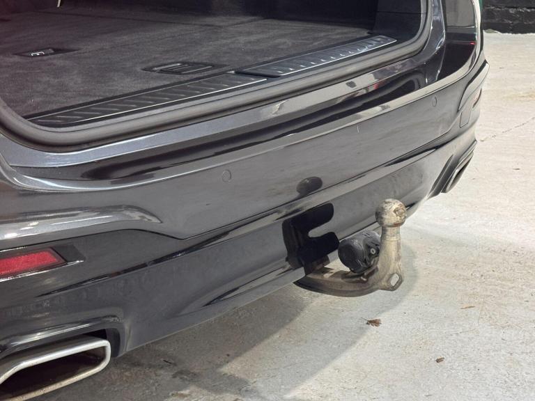  BMW 5 Series 3.0 530d M Sport Touring 5dr Diesel Auto xDrive Euro 6 (s/s) (265 ps) Diesel Automatic