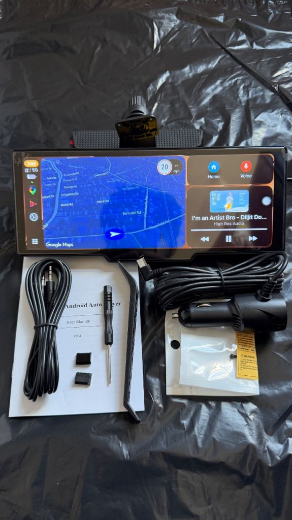 10.26" Portable Wireless Apple CarPlay & Android