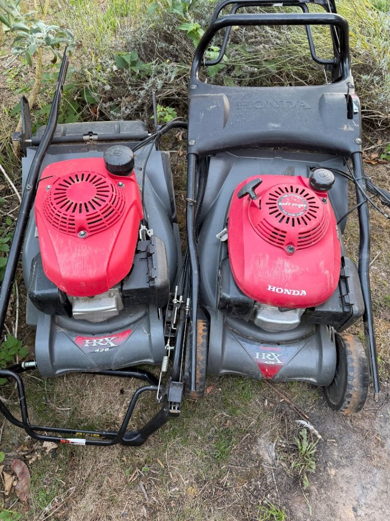 Honda HRX Lawnmowers – Good Condition spare or repair