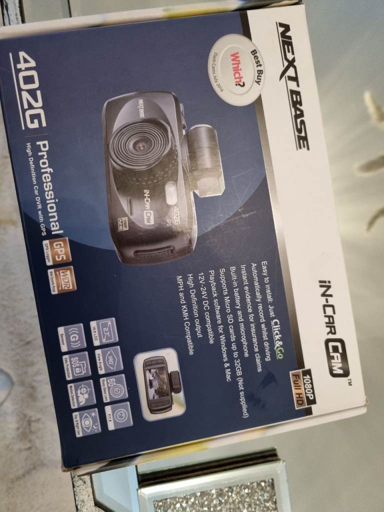 Nextbase 402G dash cam