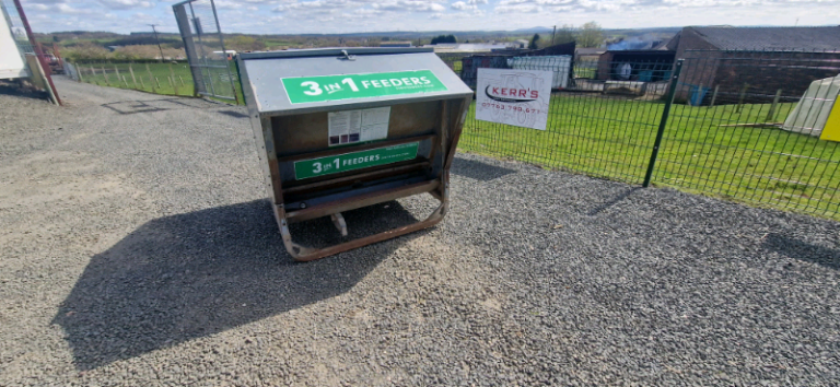 Sheep 3 in 1 galvanised feed hopper farm livestock tractor 