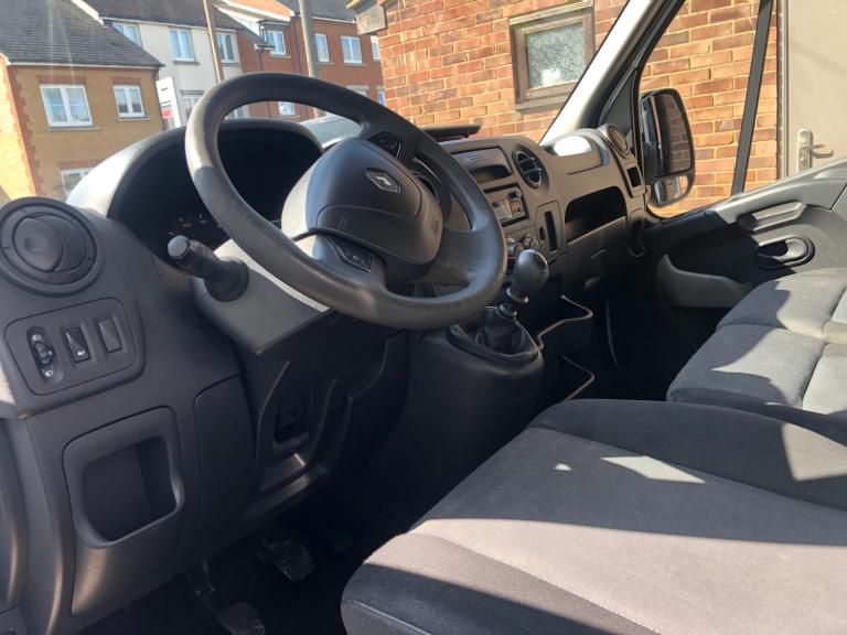 2024 Renault Master LEFT HAND DRIVE CURTAIN SIDE SLEEPER CAB Cutainside  Diesel Manual