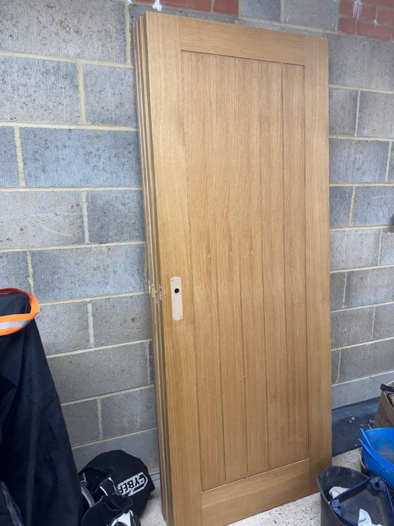 Howdens Holdenby Oak Doors