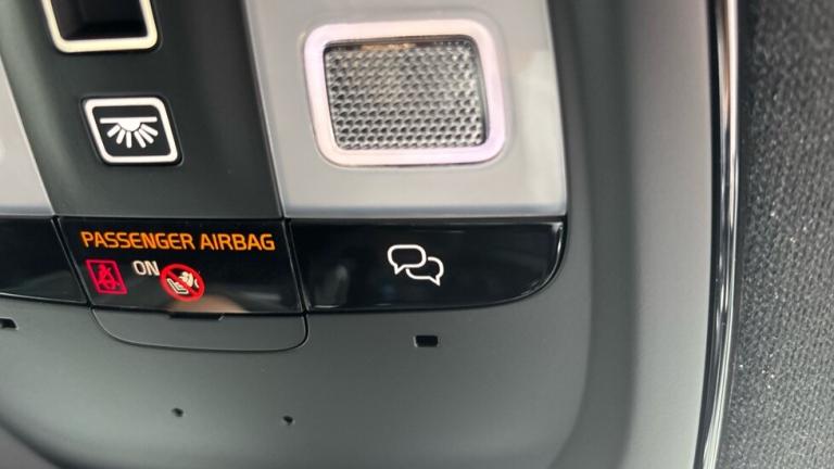 2025 Volvo XC40 Ultra, B4 Mild hybrid, Petrol, Dark Estate Petrol Automatic