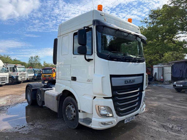 DAF TRUCKS XF440 2016 66 EURO 6 6x2 tractor unit auto