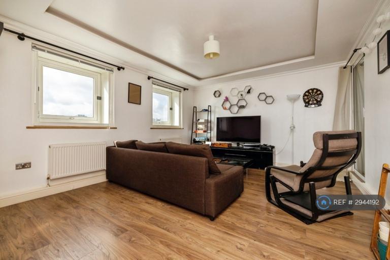 2 bedroom flat in Gillfoot, London, NW1 (2 bed) (#2944192)