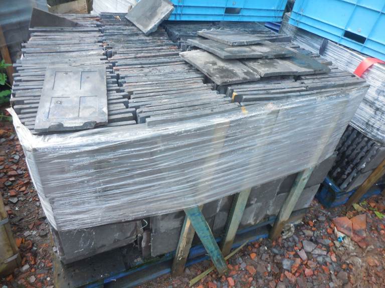 Reclaimed Roof tiles Rosemarys And Brindle Tiles Slates Stafforshire Blue tiles 
