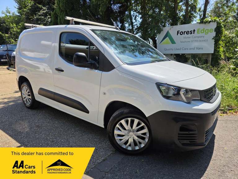 Peugeot Partner 1.5 BlueHDi 1000 Professional Standard Panel Van SWB Euro 6 5dr Diesel Manual