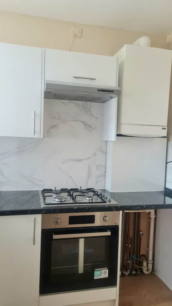 One bedroom Flat, walkin distance to Leyton Underground Station