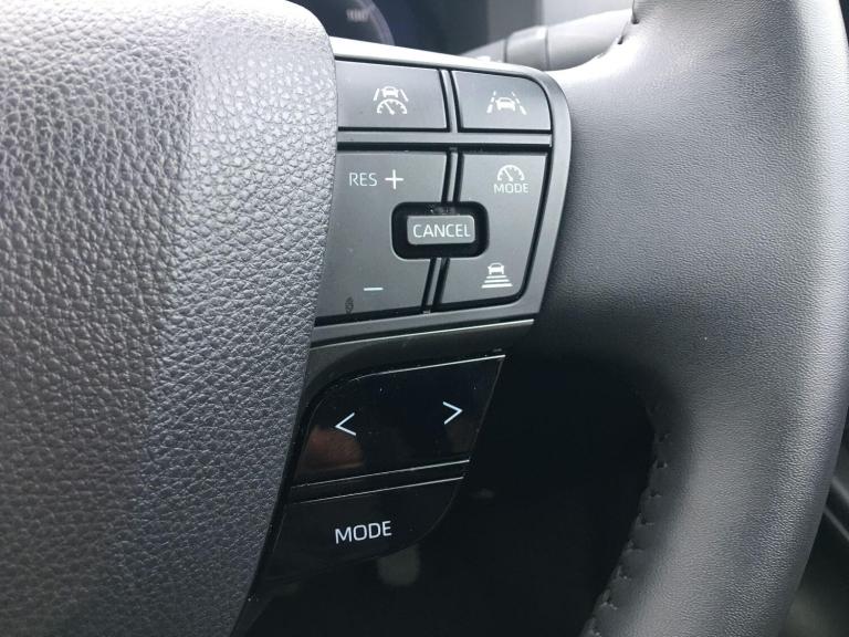 2024 Toyota C-HR 1.8 Hybrid Design 5dr CVT HATCHBACK PETROL/ELECTRIC Automatic