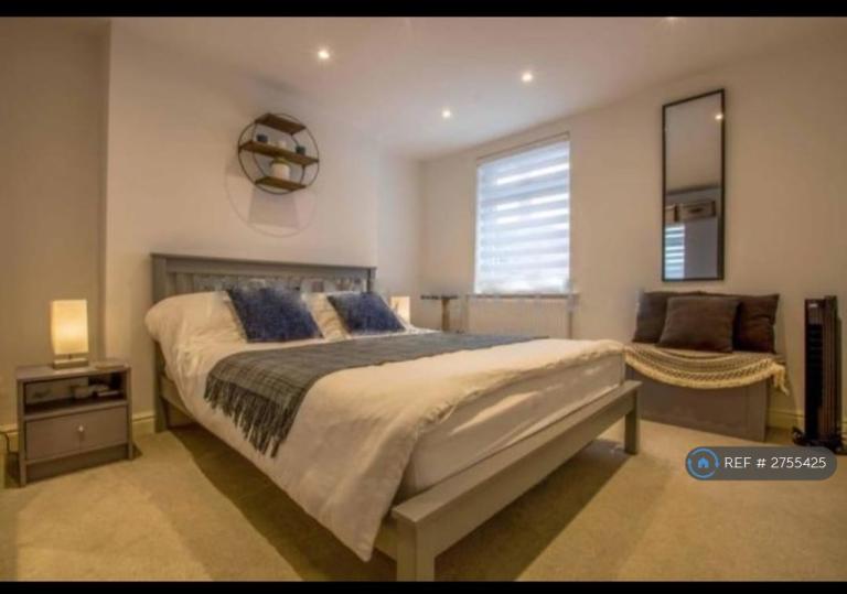 2 bedroom house in Barrack Street, Colchester, CO1 (2 bed) (#2755425)