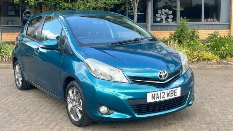 2012 Toyota Yaris 1.33 Dual VVT-i SR Euro 5 5dr HATCHBACK Petrol Manual