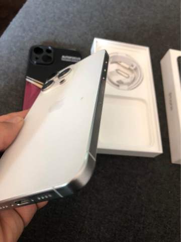Apple iPhone 15 Pro Max – White, As Good As New 256gb %86BH | in