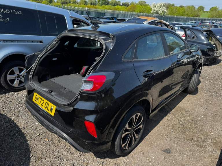 2022 FORD PUMA ST-LINE BLACK BREAKING SPARES PARTS