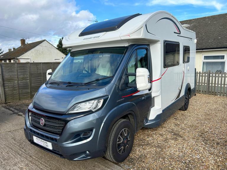 Roller Team T-Line 590 For Sale, Automatic, Electric Bed, Solar, Tow Bar