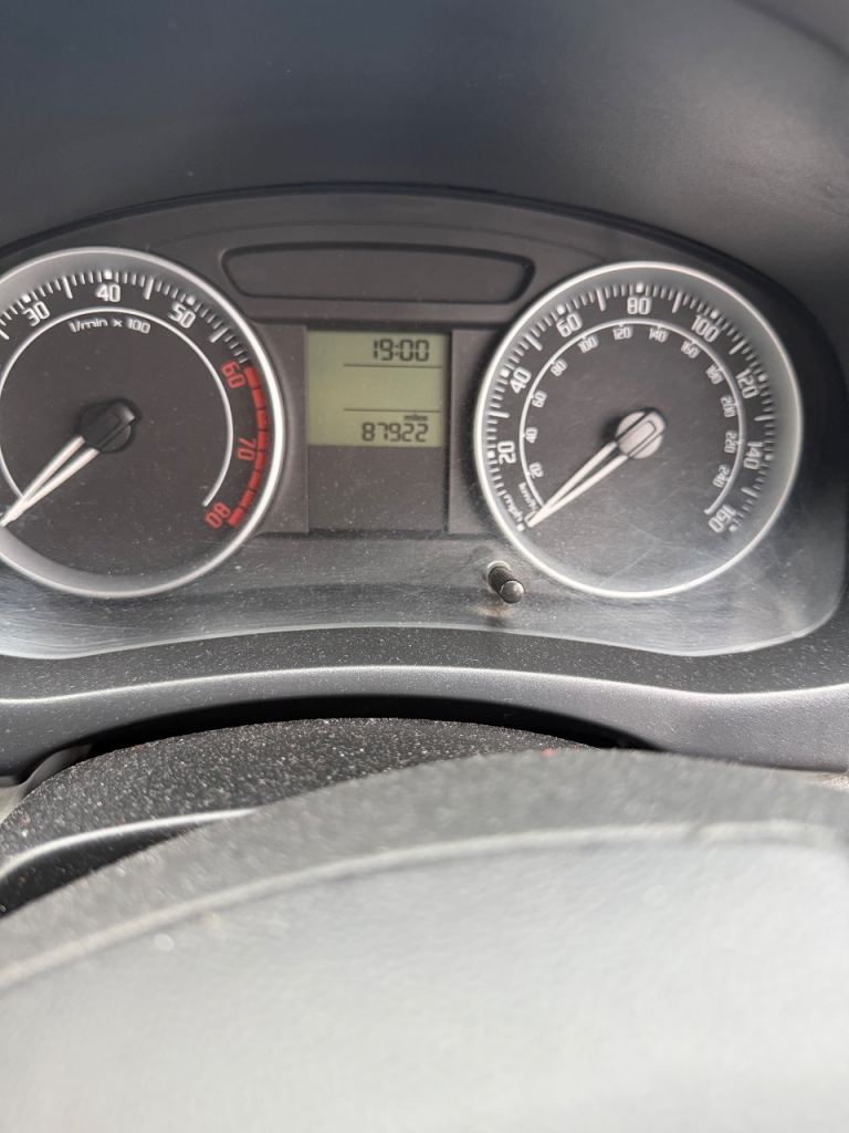Skoda, FABIA, Hatchback, 2009, Manual, 1198 (cc), 5 doors