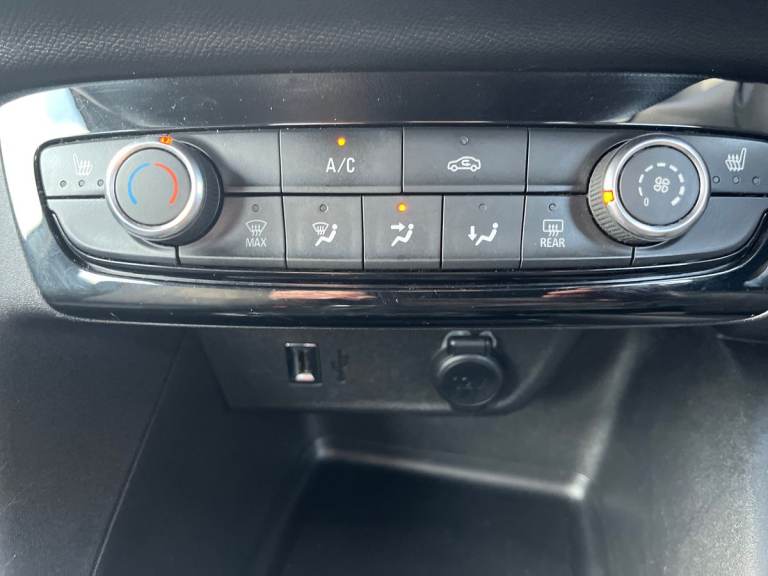  Vauxhall Corsa 1.2 Se Premium Hatchback 5dr Petrol Manual Euro 6 75 Ps Petrol