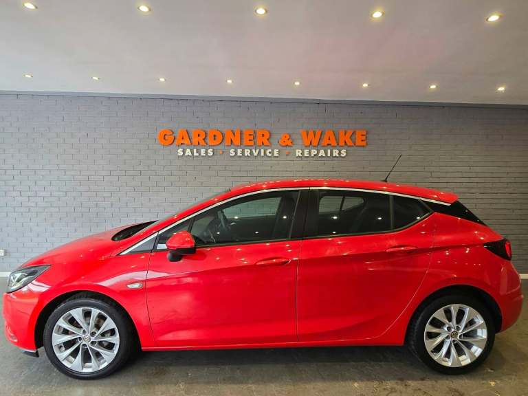 2017 Vauxhall Astra 1.4T 16V 125 Design 5dr HATCHBACK Petrol Manual
