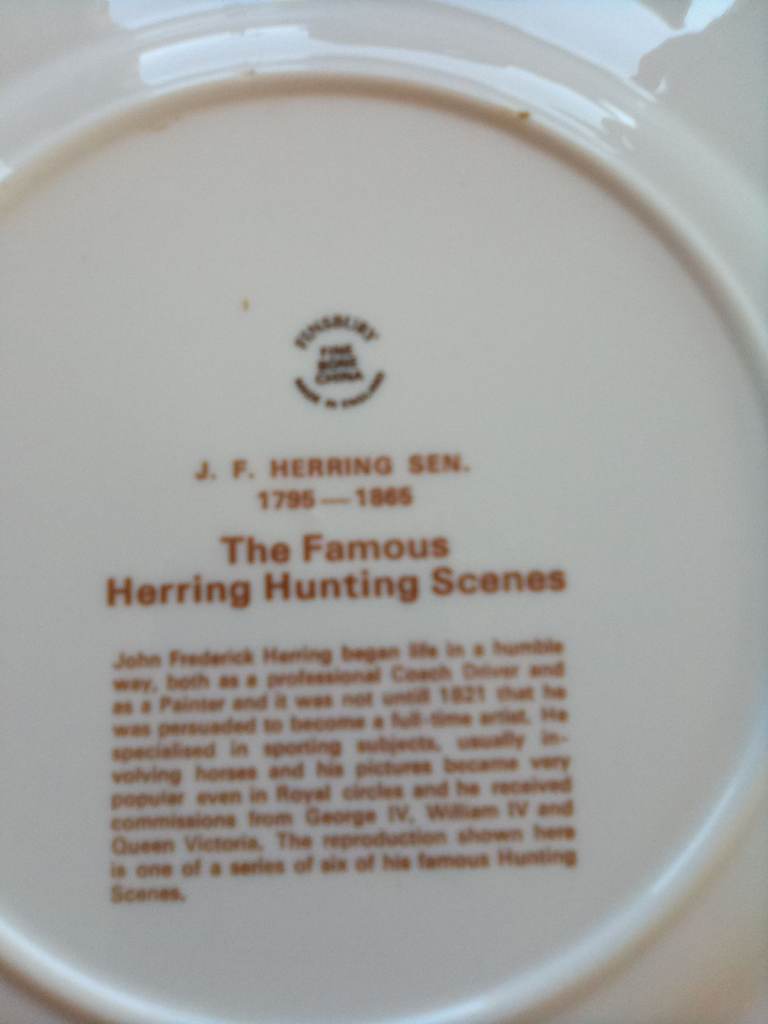 Absolute mint hunting scene plates