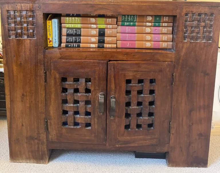 House clearance / all must go / whatsapp for the full list