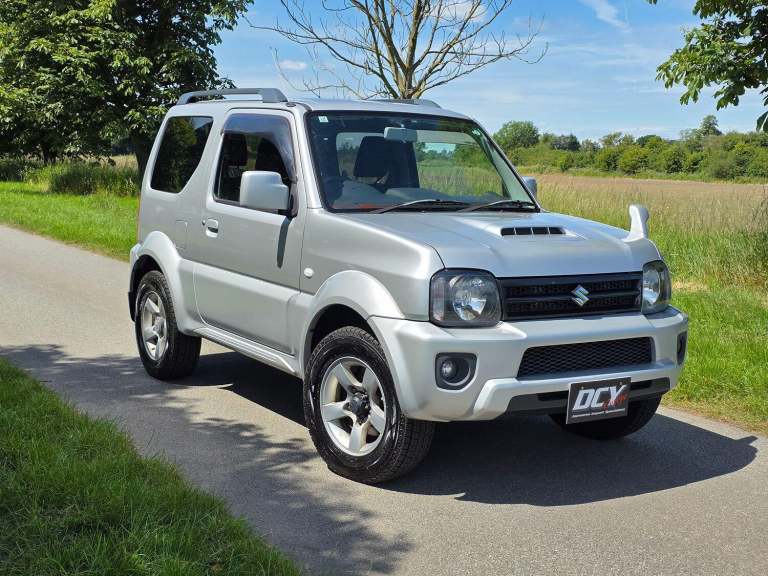 SUZUKI JIMNY 1.3L Land Adventure - RUST FREE JDM Silver Manual Petrol 2015