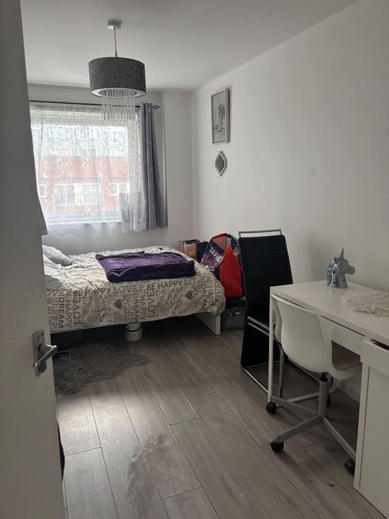 Double Room to Rent